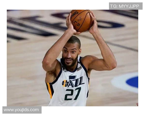 关键补扣！戈贝尔4中3&6罚4中拿10分6板 最后时刻6犯毕业